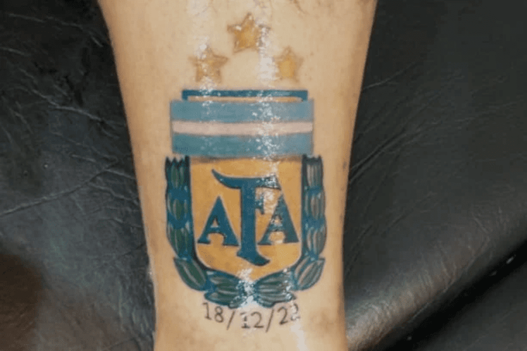 El primer tatuaje de homenaje a la Selección Argentina en Mar del Plata.
