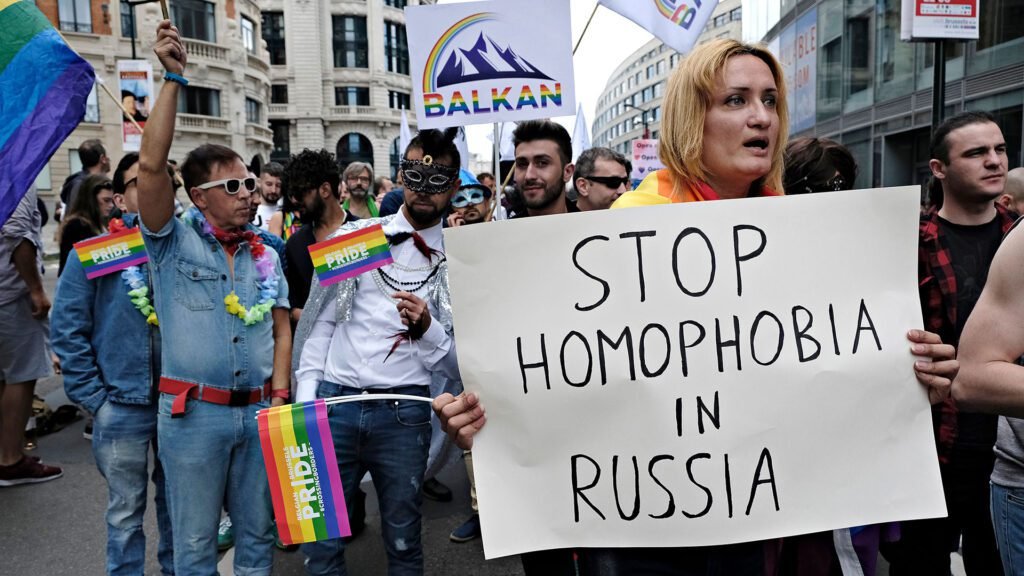 Las protestas en Rusia claman por detener la "homofobia".